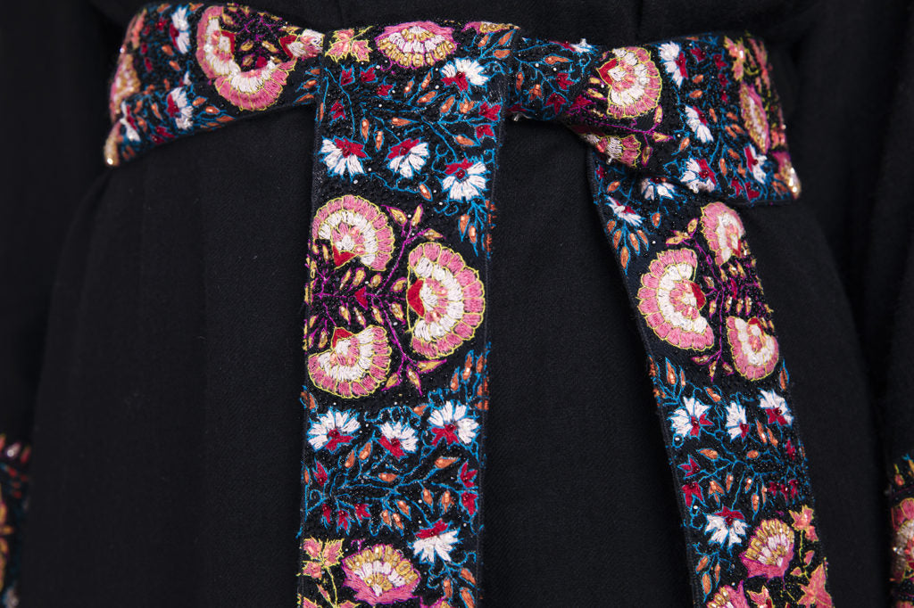 Isabelle Pashmina Dress in black