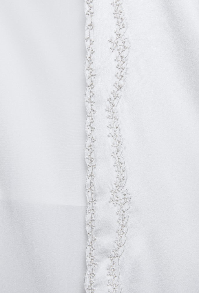 Liz Silk Night Robe in white