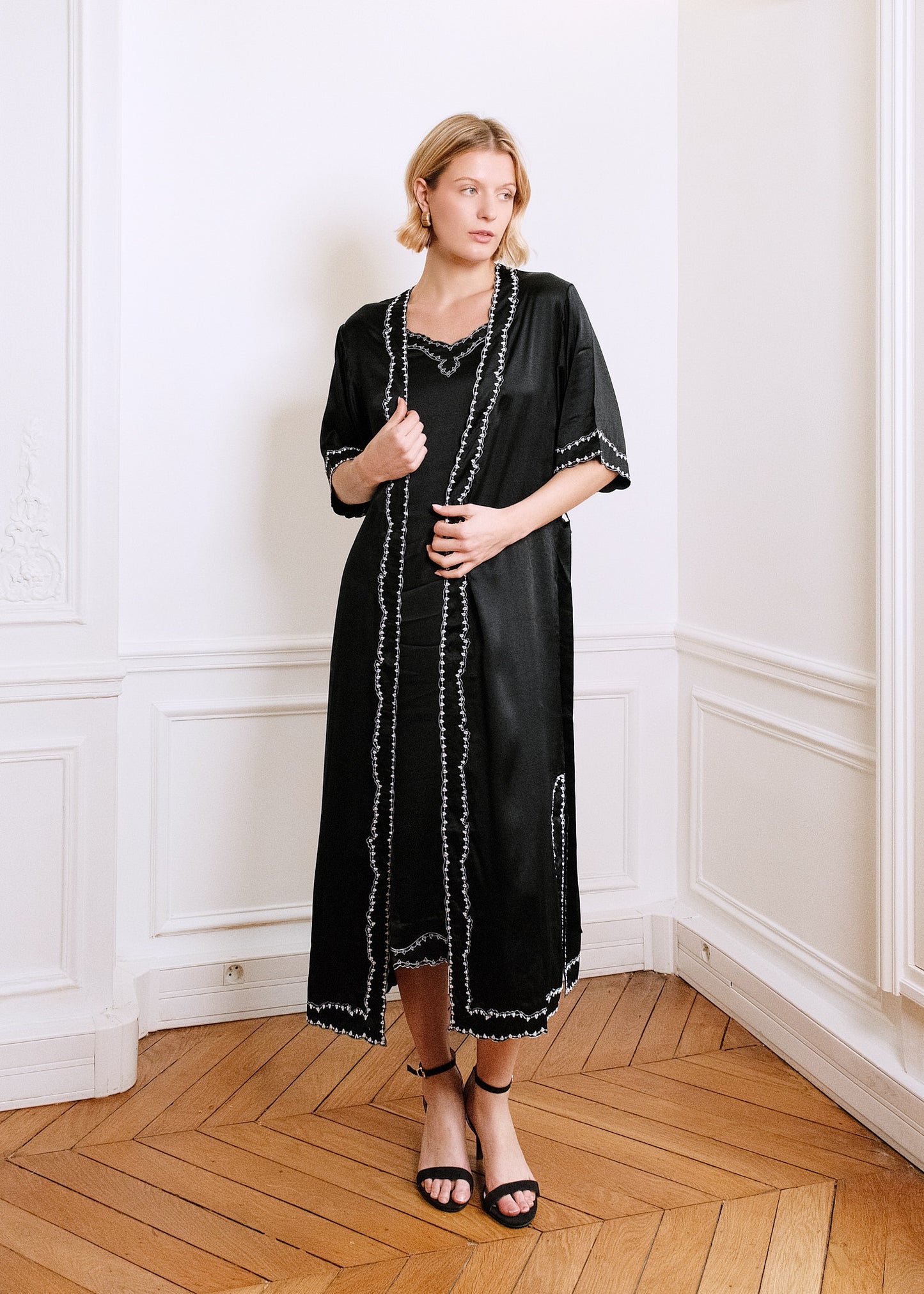 Marilyn Silk Nightgown in black