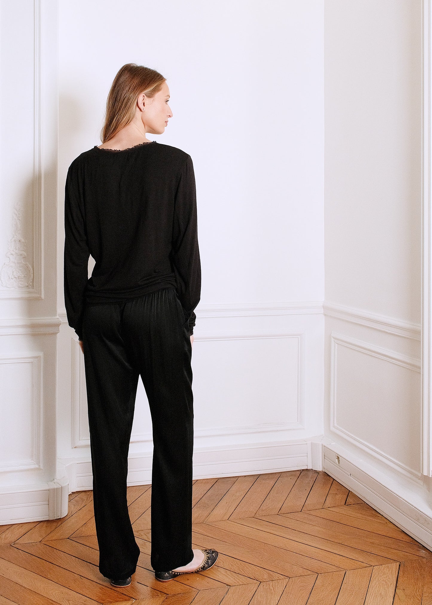 FROU-FROU T-SHIRT IN BLACK