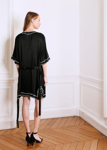 Liz Silk Night Robe in black