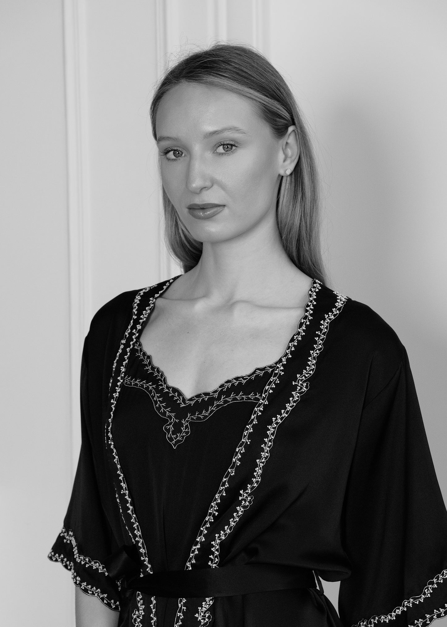 Liz Silk Nightgown in black