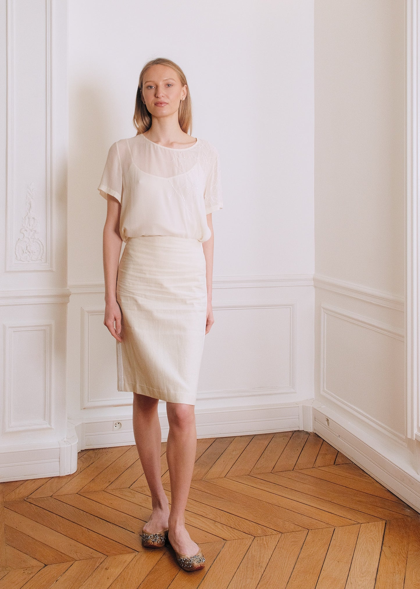 Isabelle Pencil Skirt in beige