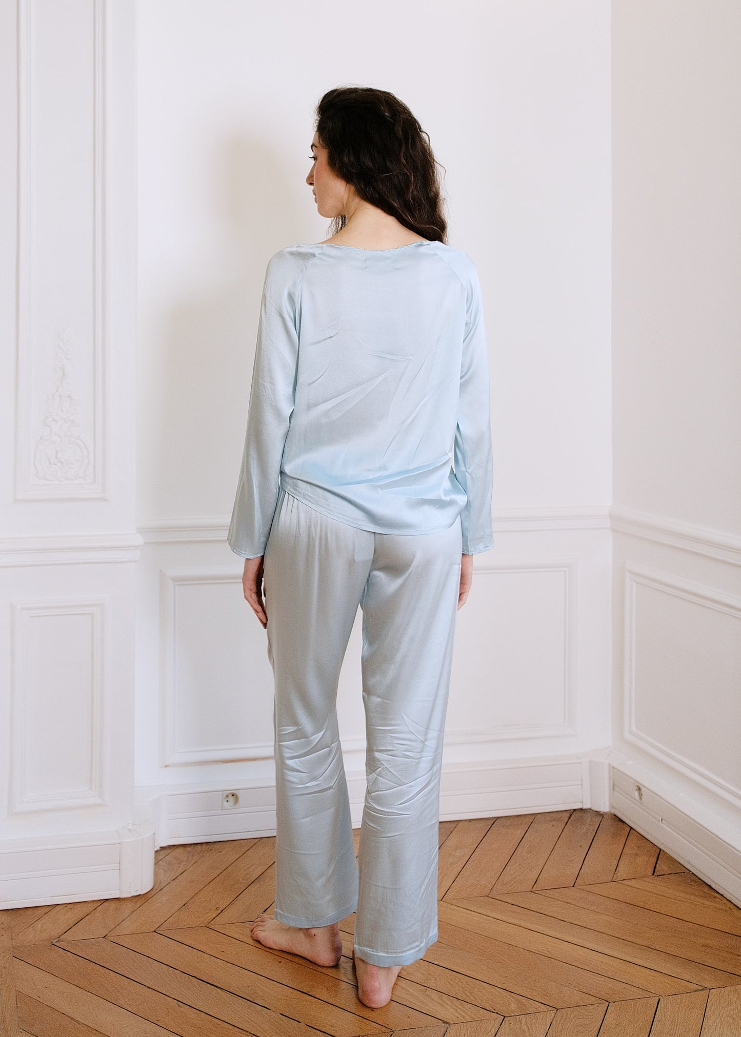 MARY SILK TOP WITH TROUSERS in blue