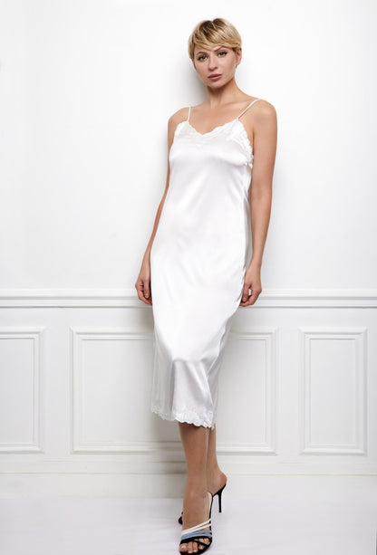 Marilyn Silk Nightgown in white